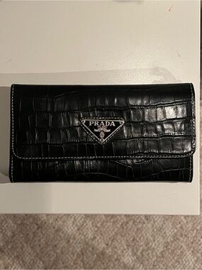 Prada Black Croc-Embossed Continental Clutch Wallet